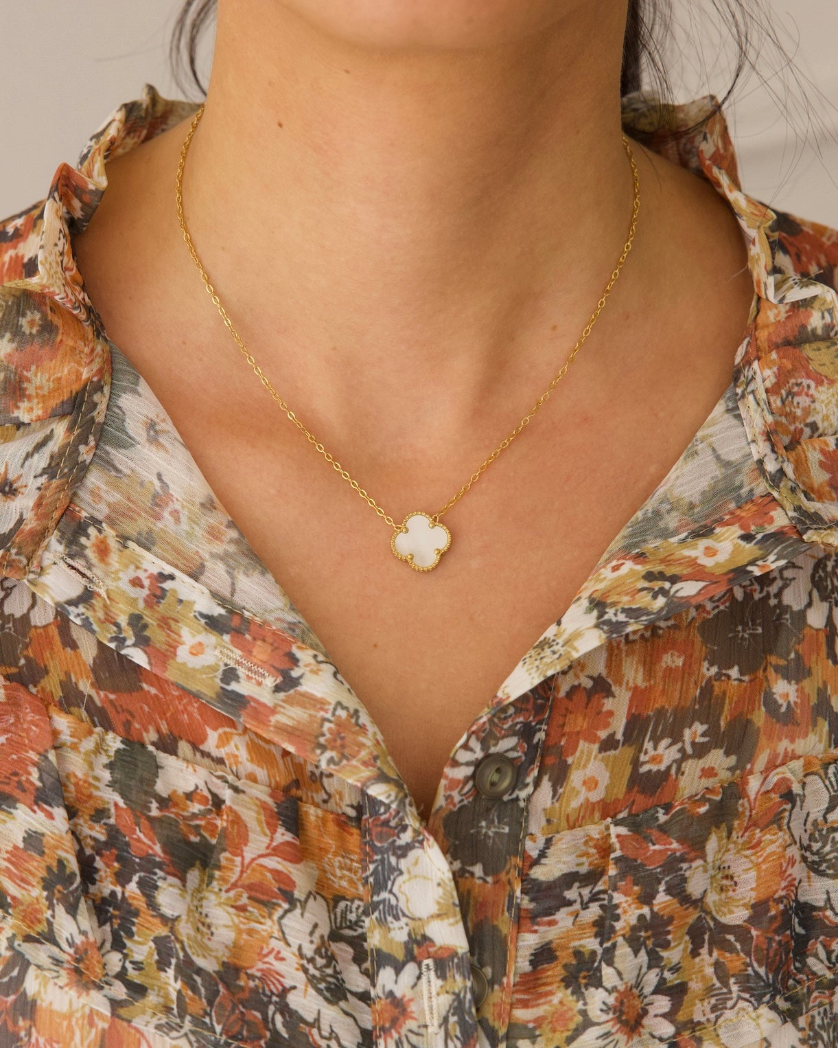 Glücksbringer Halskette - weiß