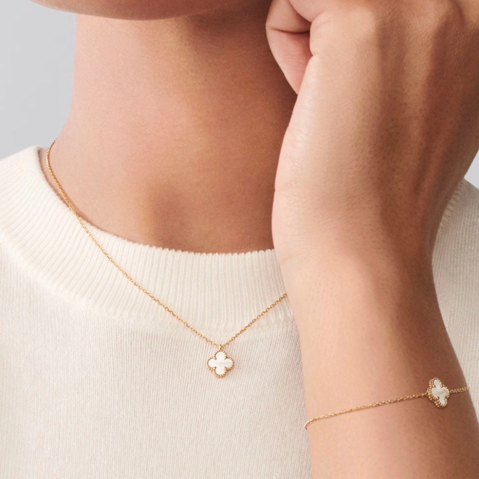 Mini Glücksbringer Halskette - weiß