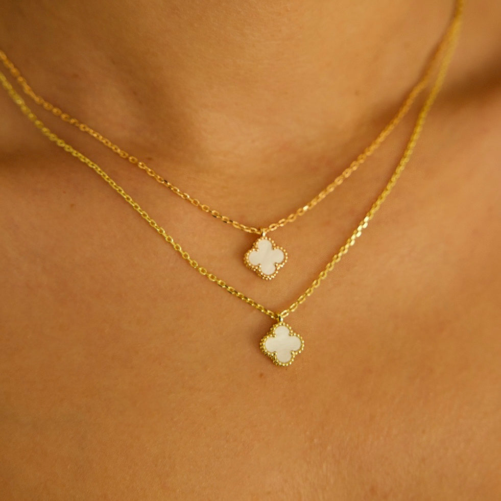 Mini Glücksbringer Halskette - weiß